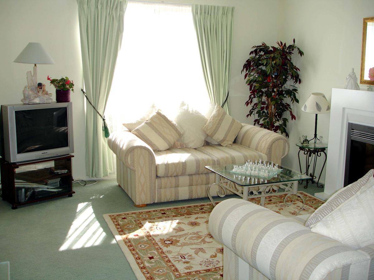 The Linear Way Bed And Breakfast Mclaren Vale Exterior photo